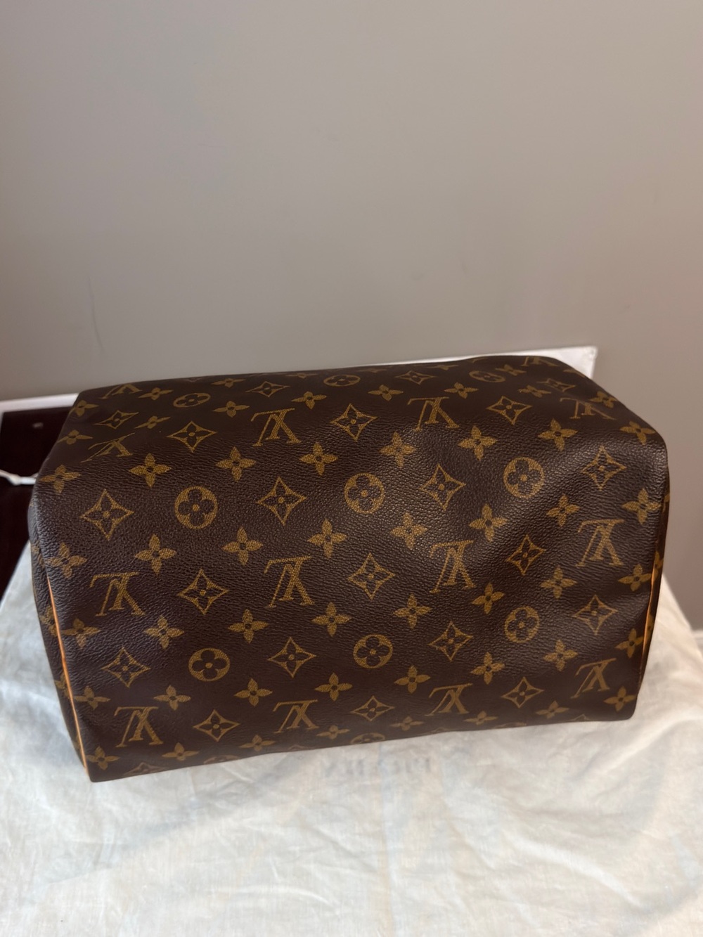 Louis Vuitton Brown Monogram Speedy 30 - Picture 4 of 13
